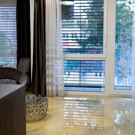 Dream Apartman 3 With Free Parking Дьєр Екстер'єр фото